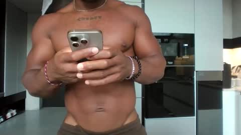 cruelworldxxx online show from March 3, 11:44 pm