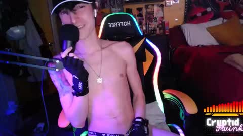 CryptidTwink online show from February 22, 7:43 am