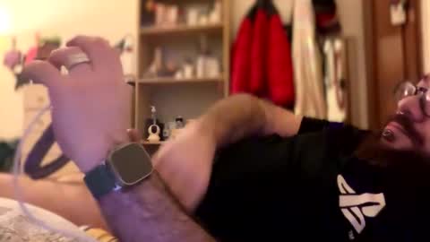 cubbybear_it online show from January 12, 9:08 pm