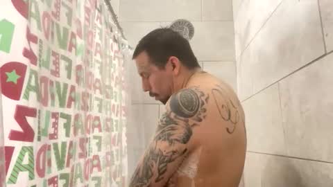 cuete2100 online show from December 4, 10:17 pm