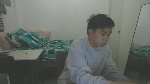 IAN online show from April 4, 5:32 pm