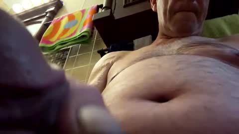 cumm2urmouth67 online show from April 2, 8:27 pm