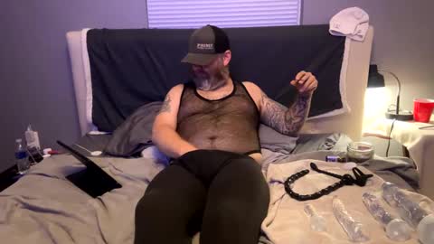 Mike Smalls online show from December 4, 12:19 am