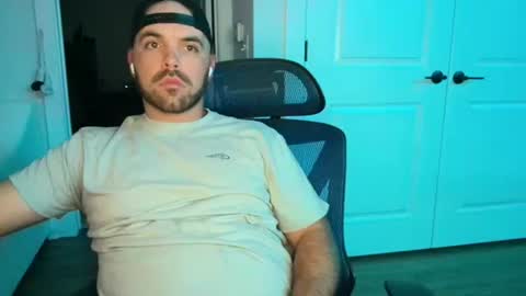 cummmg23 online show from September 27, 7:39 am