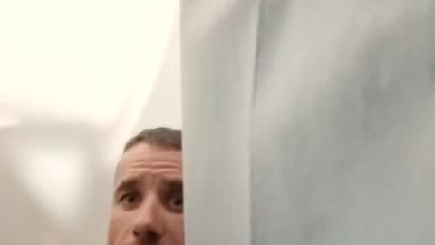 curiousguyhere6 online show from November 10, 5:12 am