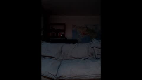 CuriousMuscleBoy online show from December 22, 3:11 am