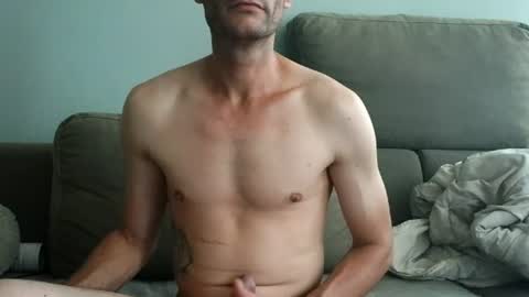curvylover046 online show from June 21, 4:01 pm