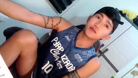 Steph online show from April 5, 2:08 am