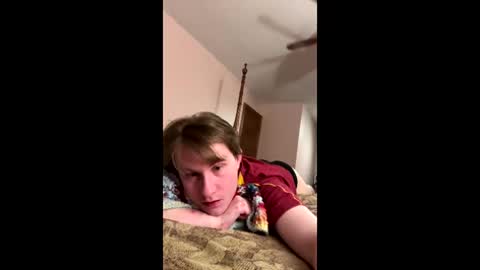 cuteboii29 online show from January 11, 4:38 am