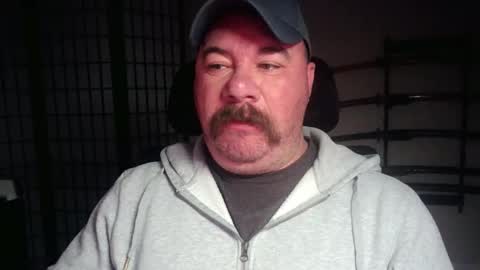 Bubba Bull online show from December 17, 6:42 am