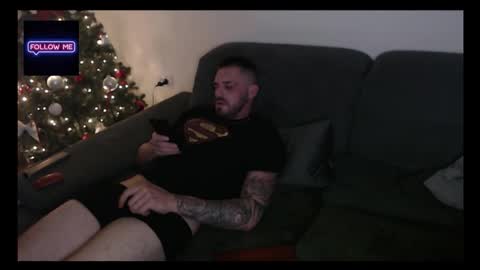 d3niis77 online show from December 20, 7:54 pm