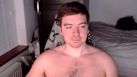 d_surman1994 online show from December 17, 5:47 pm