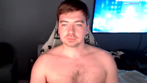 d_surman1994 online show from November 28, 5:37 pm