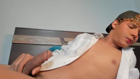 Dark Eros online show from November 29, 9:39 pm