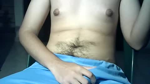 Snapshot of daddiesboy0811 chatting on September 28, 8:45 am daddiesboy0811 online show from September 28, 8:45 am