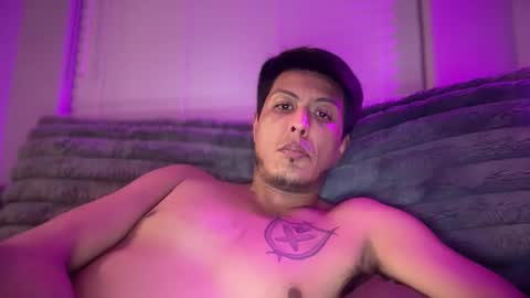 Snapshot of daddy_c420 chatting on October 15, 9:28 am Daddy-C online show from October 15, 9:28 am