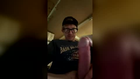daddybigdick480 online show from June 18, 10:31 am