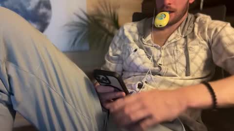 Leo online show from November 11, 7:41 pm