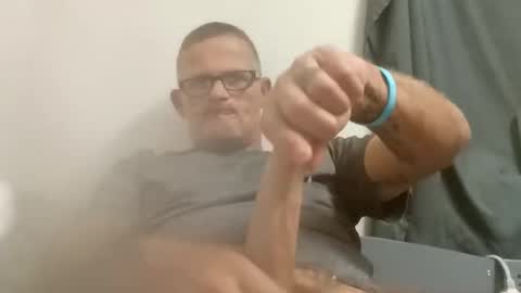 daddygene09 online show from April 5, 7:16 am