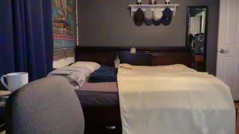 daddygmoney6969 online show from June 22, 1:37 pm