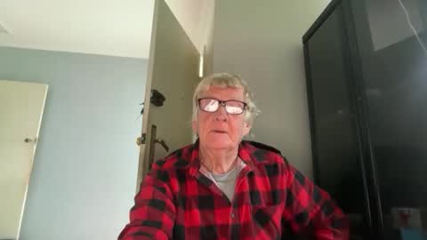 daddyoldcock online show from October 16, 8:50 pm