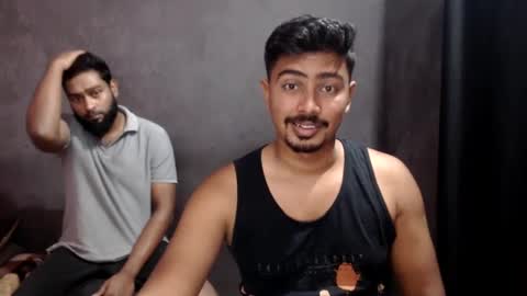 indian guys online show from February 5, 1:33 pm