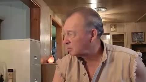 dakit online show from December 14, 8:16 pm