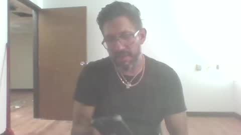Snapshot of dallaspapi2000 chatting on October 20, 9:41 pm alex online show from October 20, 9:41 pm