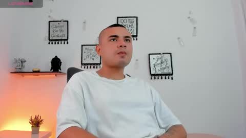damianblazee online show from May 28, 2:04 pm