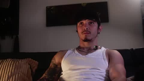 insta damn8   ---         -----  online show from April 6, 11:27 pm