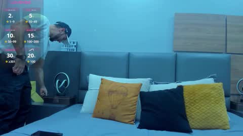 D A M O N online show from November 17, 12:30 pm