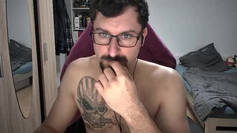 King Dan online show from September 13, 8:32 pm