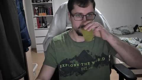 King Dan online show from December 21, 8:10 pm