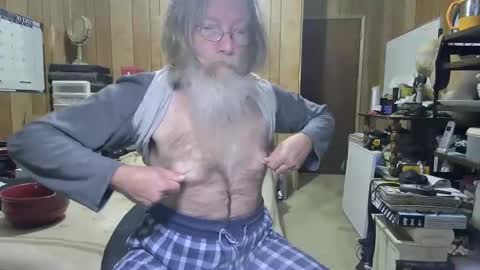 Dana online show from December 20, 5:08 pm