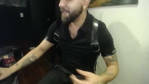 danbury online show from October 25, 4:36 am