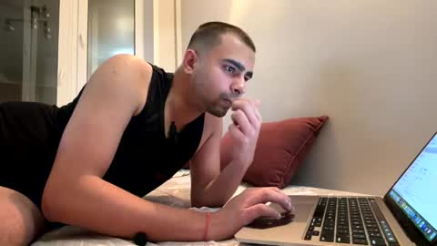 Daniel online show from April 12, 8:32 pm