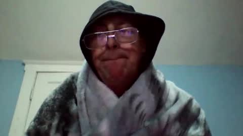 Daniel online show from November 9, 5:44 am