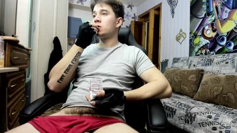 Snapshot of daniel_like chatting on January 24, 3:02 pm Just Ben online show from January 24, 3:02 pm