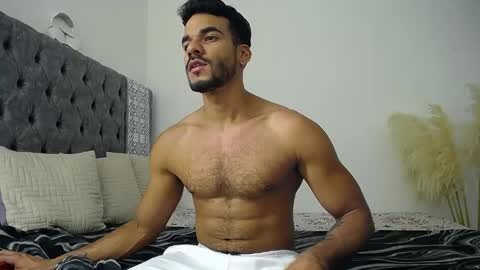 Daniel Sherlock online show from April 19, 11:07 pm