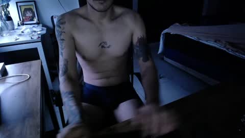 daniel_velez26 online show from April 8, 10:58 am