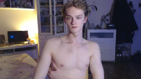 Daniel online show from April 9, 10:38 pm