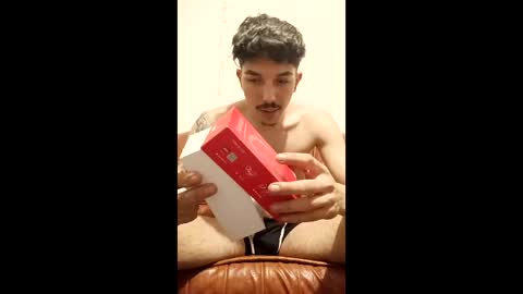 danielito321810 online show from March 1, 12:43 am