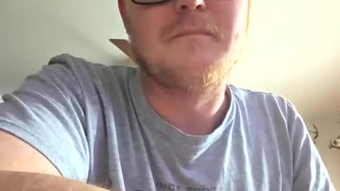 Daniel    y. online show from February 12, 8:59 pm