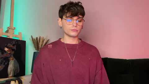 danieltuckerr online show from April 5, 5:20 pm