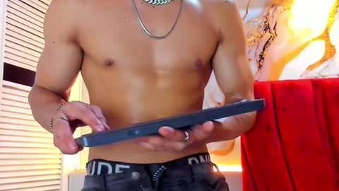 Dani online show from November 22, 4:23 am