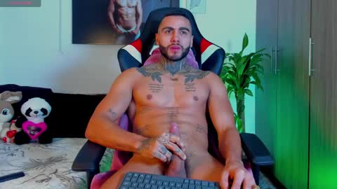 Danny Willson online show from April 18, 1:12 pm