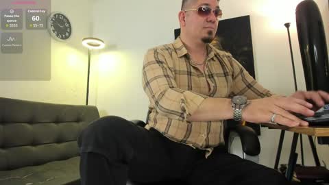 dante_bellini online show from March 29, 3:34 pm