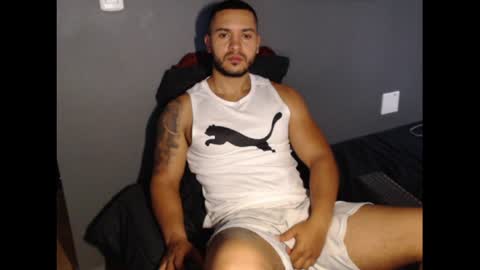 dantebrown1 online show from April 8, 12:25 pm