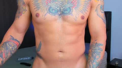 Snapshot of danyfitguy_ chatting on January 14, 12:45 pm danyfitguy_ online show from January 14, 12:45 pm