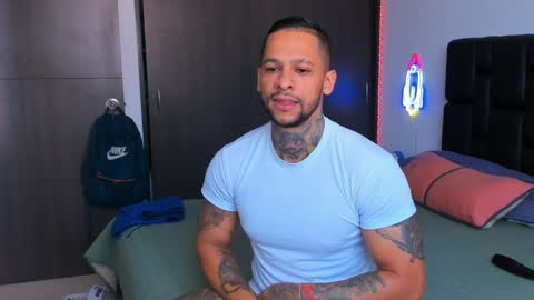 Snapshot of danyfitguy_ chatting on January 12, 1:16 pm danyfitguy_ online show from January 12, 1:16 pm
